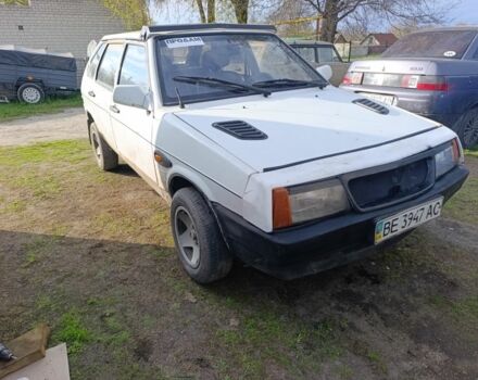 Белый ВАЗ 2109, объемом двигателя 1.3 л и пробегом 255 тыс. км за 350 $, фото 1 на Automoto.ua