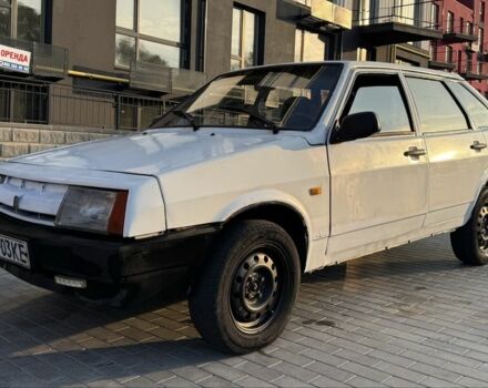 Белый ВАЗ 2109, объемом двигателя 1.5 л и пробегом 300 тыс. км за 669 $, фото 1 на Automoto.ua