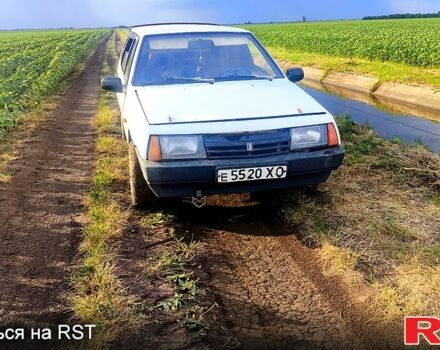 Белый ВАЗ 2109, объемом двигателя 1.5 л и пробегом 0 тыс. км за 500 $, фото 1 на Automoto.ua