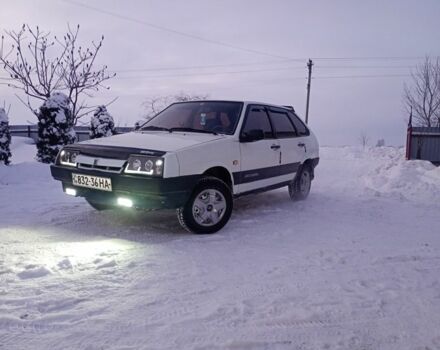 Белый ВАЗ 2109, объемом двигателя 0 л и пробегом 302 тыс. км за 812 $, фото 1 на Automoto.ua