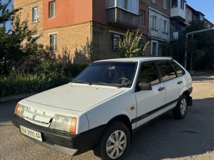 ВАЗ 2109 1988 в Александрие на Automoto.ua Белый ВАЗ 2109, объемом двигателя 1.3 л и пробегом 150 тыс. км за 1400 $, фото 1 на Automoto.ua