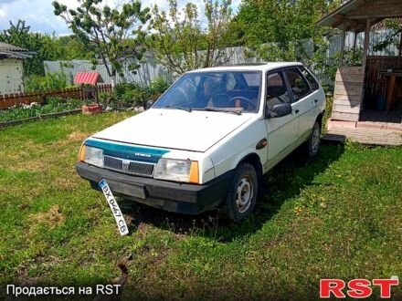 ВАЗ 2109 1988 в Теофиполь на Automoto.ua Белый ВАЗ 2109, объемом двигателя 1.3 л и пробегом 211 тыс. км за 800 $, фото 1 на Automoto.ua
