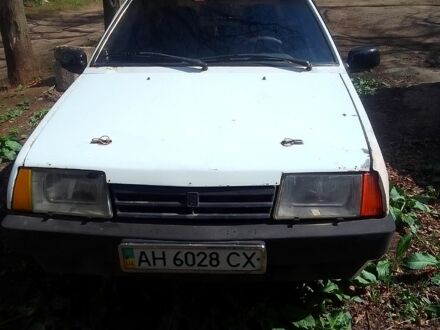 ВАЗ 2109 1988 в Харькове на Automoto.ua Белый ВАЗ 2109, объемом двигателя 1.3 л и пробегом 0 тыс. км за 900 $, фото 1 на Automoto.ua