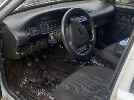 ВАЗ 2109 1988 у Кролевце на Automoto.ua Білий ВАЗ 2109, об'ємом двигуна 1.5 л та пробігом 200 тис. км за 800 $, фото 1 на Automoto.ua