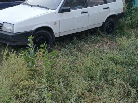Белый ВАЗ 2109, объемом двигателя 0 л и пробегом 300 тыс. км за 550 $, фото 1 на Automoto.ua