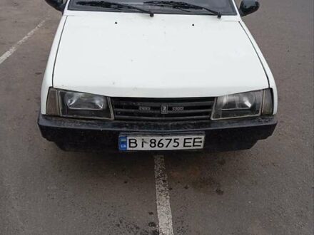 Белый ВАЗ 2109, объемом двигателя 1.3 л и пробегом 300 тыс. км за 29000 $, фото 1 на Automoto.ua