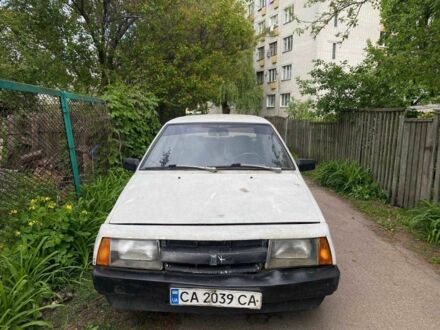 ВАЗ 2109 1989 в Чернигове на Automoto.ua Белый ВАЗ 2109, объемом двигателя 1.5 л и пробегом 1000 тыс. км за 700 $, фото 1 на Automoto.ua