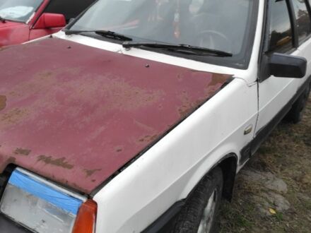 ВАЗ 2109 1989 в Полтаве на Automoto.ua Белый ВАЗ 2109, объемом двигателя 1.3 л и пробегом 18 тыс. км за 428 $, фото 1 на Automoto.ua