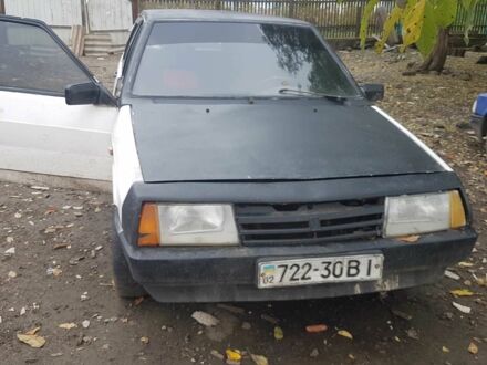 Белый ВАЗ 2109, объемом двигателя 1.3 л и пробегом 250 тыс. км за 800 $, фото 1 на Automoto.ua