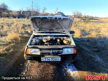 ВАЗ 2109 1989 у Миколаєві на Automoto.ua Білий ВАЗ 2109, об'ємом двигуна 13 л та пробігом 0 тис. км за 1500 $, фото 1 на Automoto.ua