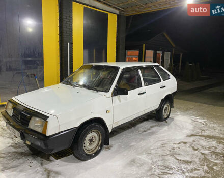 Білий ВАЗ 2109, об'ємом двигуна 1.3 л та пробігом 180 тис. км за 662 $, фото 1 на Automoto.ua