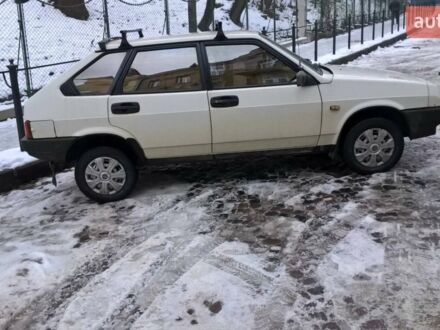Белый ВАЗ 2109, объемом двигателя 1.1 л и пробегом 212 тыс. км за 1600 $, фото 1 на Automoto.ua