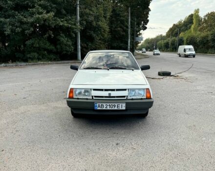 Белый ВАЗ 2109, объемом двигателя 1.3 л и пробегом 60 тыс. км за 1700 $, фото 1 на Automoto.ua