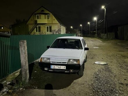 Белый ВАЗ 2109, объемом двигателя 1.3 л и пробегом 2 тыс. км за 712 $, фото 1 на Automoto.ua