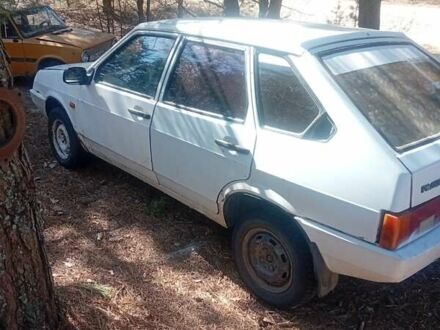 ВАЗ 2109 1989 у Чернігові на Automoto.ua Білий ВАЗ 2109, об'ємом двигуна 1.3 л та пробігом 100 тис. км за 550 $, фото 1 на Automoto.ua