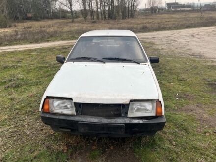 Белый ВАЗ 2109, объемом двигателя 1.3 л и пробегом 200 тыс. км за 238 $, фото 1 на Automoto.ua