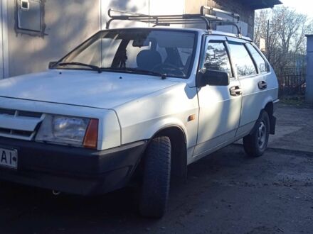 Белый ВАЗ 2109, объемом двигателя 1.3 л и пробегом 144 тыс. км за 950 $, фото 1 на Automoto.ua