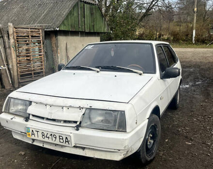 Белый ВАЗ 2109, объемом двигателя 0 л и пробегом 158 тыс. км за 950 $, фото 1 на Automoto.ua