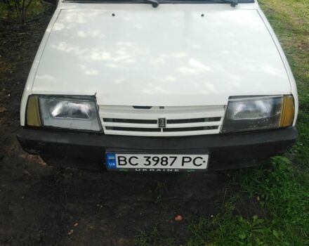 Білий ВАЗ 2109, об'ємом двигуна 1.5 л та пробігом 350 тис. км за 599 $, фото 1 на Automoto.ua