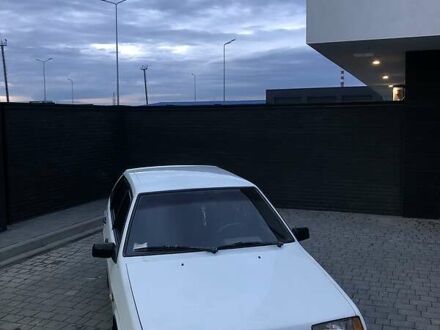 ВАЗ 2109 1990 в Ужгороде на Automoto.ua Белый ВАЗ 2109, объемом двигателя 1.3 л и пробегом 100 тыс. км за 1000 $, фото 1 на Automoto.ua