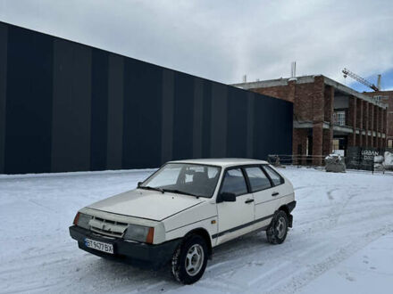 Белый ВАЗ 2109, объемом двигателя 1.3 л и пробегом 200 тыс. км за 750 $, фото 1 на Automoto.ua