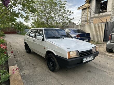 Белый ВАЗ 2109, объемом двигателя 1.5 л и пробегом 120 тыс. км за 600 $, фото 1 на Automoto.ua