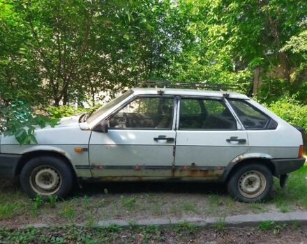 Белый ВАЗ 2109, объемом двигателя 1.3 л и пробегом 72 тыс. км за 700 $, фото 1 на Automoto.ua