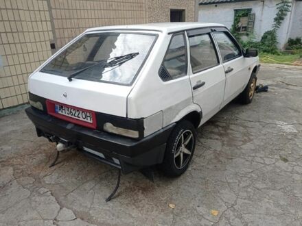 Белый ВАЗ 2109, объемом двигателя 1.5 л и пробегом 150 тыс. км за 1200 $, фото 1 на Automoto.ua