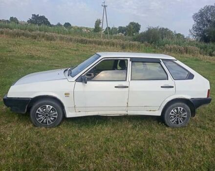 Білий ВАЗ 2109, об'ємом двигуна 1.5 л та пробігом 300 тис. км за 1000 $, фото 1 на Automoto.ua