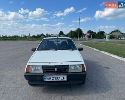Белый ВАЗ 2109, объемом двигателя 1.46 л и пробегом 150 тыс. км за 1099 $, фото 1 на Automoto.ua