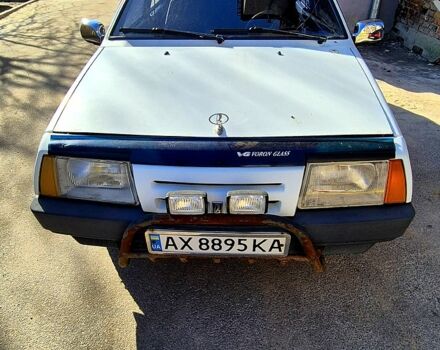 Белый ВАЗ 2109, объемом двигателя 1.5 л и пробегом 256 тыс. км за 1300 $, фото 1 на Automoto.ua