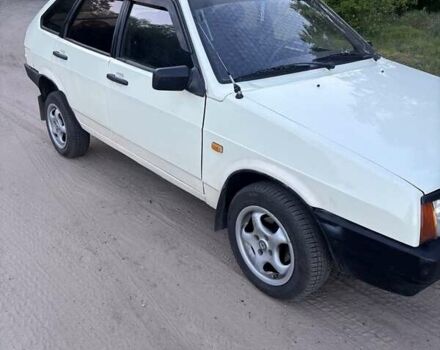 Белый ВАЗ 2109, объемом двигателя 1.5 л и пробегом 90 тыс. км за 1400 $, фото 1 на Automoto.ua
