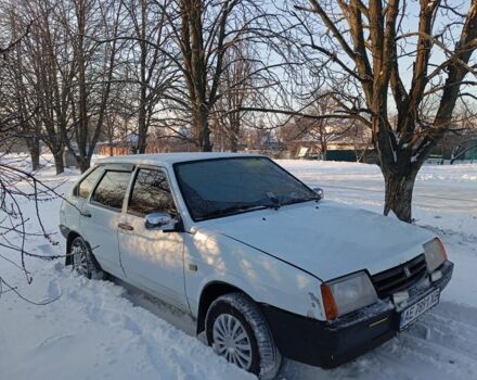 Белый ВАЗ 2109, объемом двигателя 1.3 л и пробегом 87 тыс. км за 922 $, фото 1 на Automoto.ua