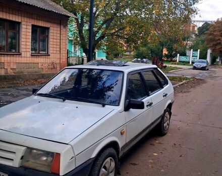 Білий ВАЗ 2109, об'ємом двигуна 1.3 л та пробігом 300 тис. км за 1100 $, фото 1 на Automoto.ua