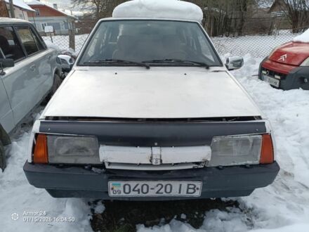 Білий ВАЗ 2109, об'ємом двигуна 0 л та пробігом 268 тис. км за 300 $, фото 1 на Automoto.ua