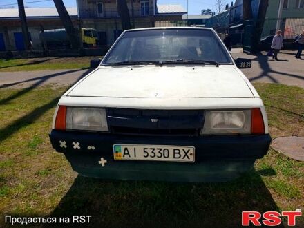 ВАЗ 2109 1991 у Ирпене на Automoto.ua Білий ВАЗ 2109, об'ємом двигуна 1.3 л та пробігом 325 тис. км за 600 $, фото 1 на Automoto.ua