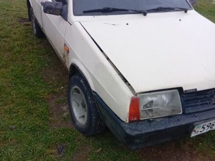 Білий ВАЗ 2109, об'ємом двигуна 0 л та пробігом 340 тис. км за 750 $, фото 1 на Automoto.ua