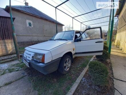 ВАЗ 2109 1991 у Перечине на Automoto.ua Білий ВАЗ 2109, об'ємом двигуна 1.5 л та пробігом 152 тис. км за 1100 $, фото 1 на Automoto.ua