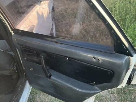 ВАЗ 2109 1991 в Днепре (Днепропетровске) на Automoto.ua Белый ВАЗ 2109, объемом двигателя 1.5 л и пробегом 100 тыс. км за 726 $, фото 1 на Automoto.ua