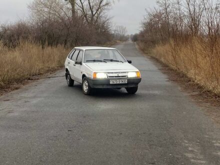 ВАЗ 2109 1991 в Прилуках на Automoto.ua Белый ВАЗ 2109, объемом двигателя 0 л и пробегом 250 тыс. км за 847 $, фото 1 на Automoto.ua