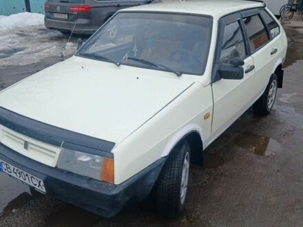 Белый ВАЗ 2109, объемом двигателя 1.5 л и пробегом 333 тыс. км за 948 $, фото 1 на Automoto.ua