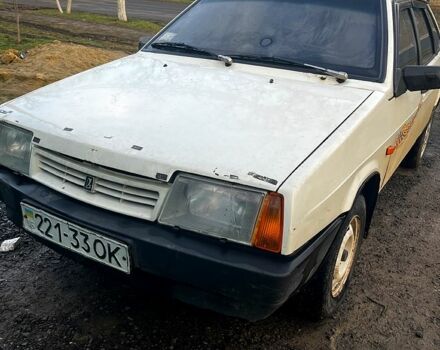 Белый ВАЗ 2109, объемом двигателя 1.5 л и пробегом 295 тыс. км за 690 $, фото 1 на Automoto.ua