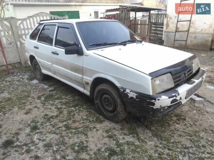 ВАЗ 2109 1992 в Смеле на Automoto.ua Белый ВАЗ 2109, объемом двигателя 1.1 л и пробегом 200 тыс. км за 1300 $, фото 1 на Automoto.ua