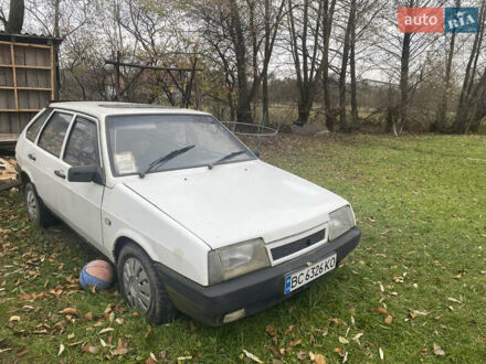 Белый ВАЗ 2109, объемом двигателя 1.29 л и пробегом 145 тыс. км за 650 $, фото 1 на Automoto.ua