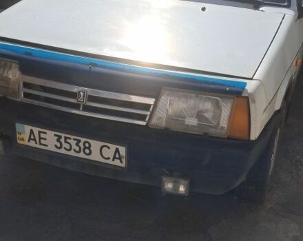 Белый ВАЗ 2109, объемом двигателя 0 л и пробегом 300 тыс. км за 224 $, фото 1 на Automoto.ua