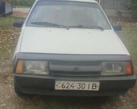 Белый ВАЗ 2109, объемом двигателя 1 л и пробегом 25 тыс. км за 256 $, фото 1 на Automoto.ua