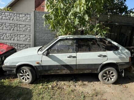 Белый ВАЗ 2109, объемом двигателя 1.5 л и пробегом 160 тыс. км за 603 $, фото 1 на Automoto.ua
