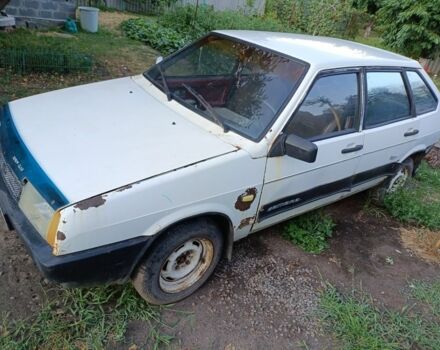 Белый ВАЗ 2109, объемом двигателя 1.3 л и пробегом 57 тыс. км за 450 $, фото 1 на Automoto.ua