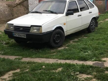 Белый ВАЗ 2109, объемом двигателя 1.5 л и пробегом 100 тыс. км за 336 $, фото 1 на Automoto.ua