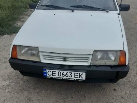 ВАЗ 2109 1992 у Чернівцях на Automoto.ua Білий ВАЗ 2109, об'ємом двигуна 1.5 л та пробігом 305 тис. км за 1300 $, фото 1 на Automoto.ua